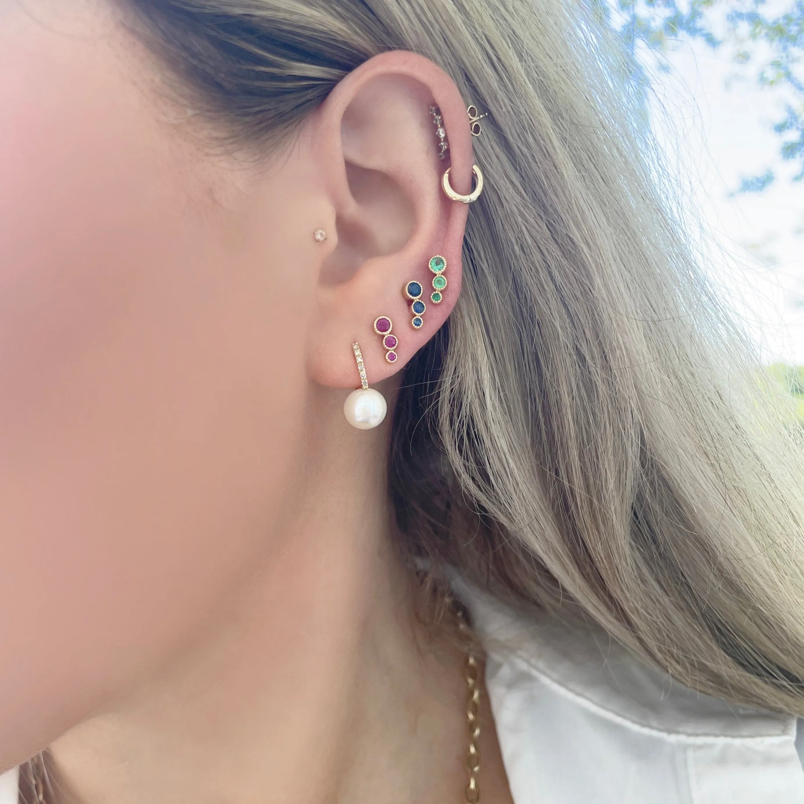14K GOLD EMERALD LAURA STUDS