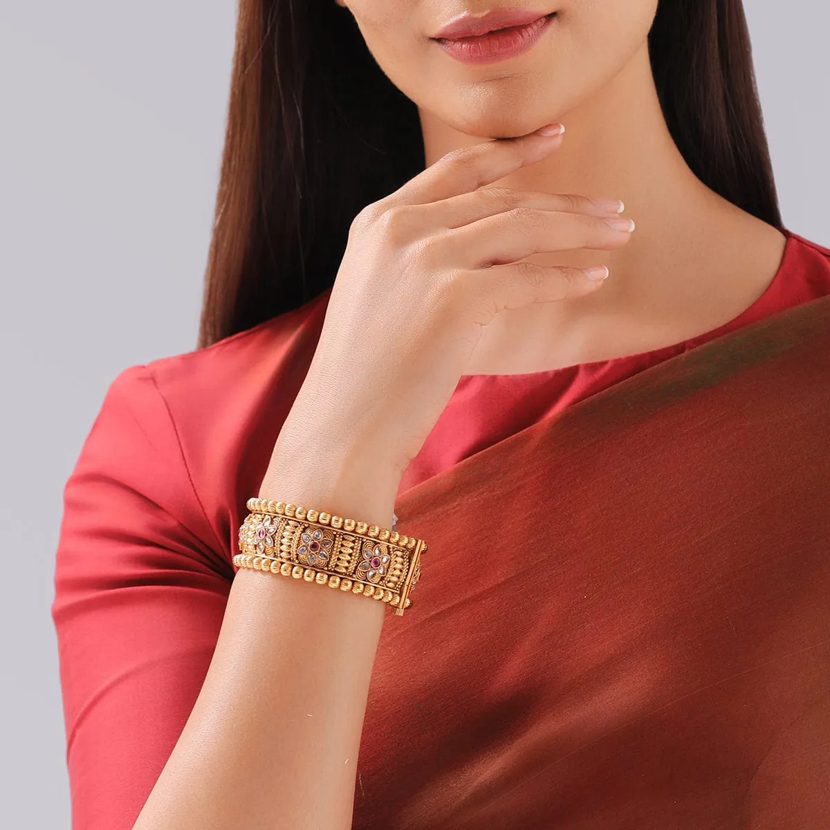 Antique Bangle 155989