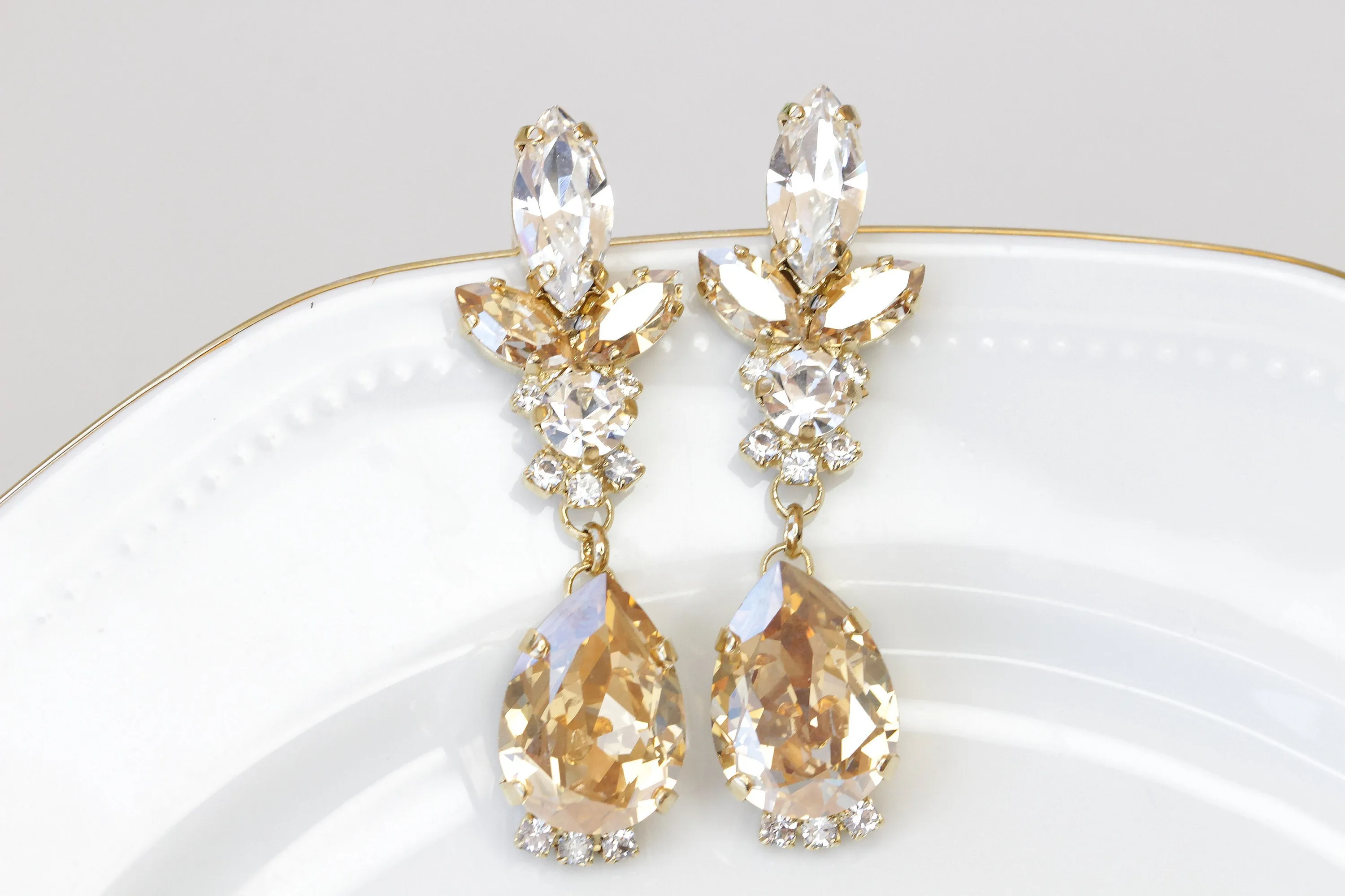 CHAMPAGNE DANGLE EARRINGS