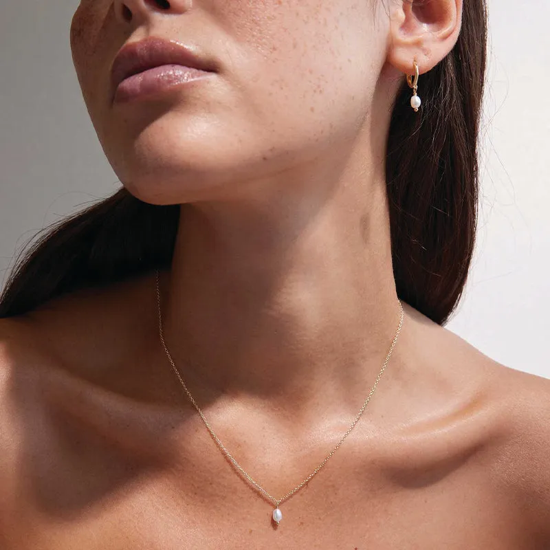 CLASSIC PEARL NECKLACE