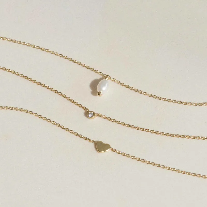 CLASSIC PEARL NECKLACE