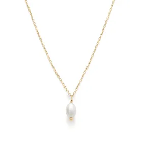 CLASSIC PEARL NECKLACE