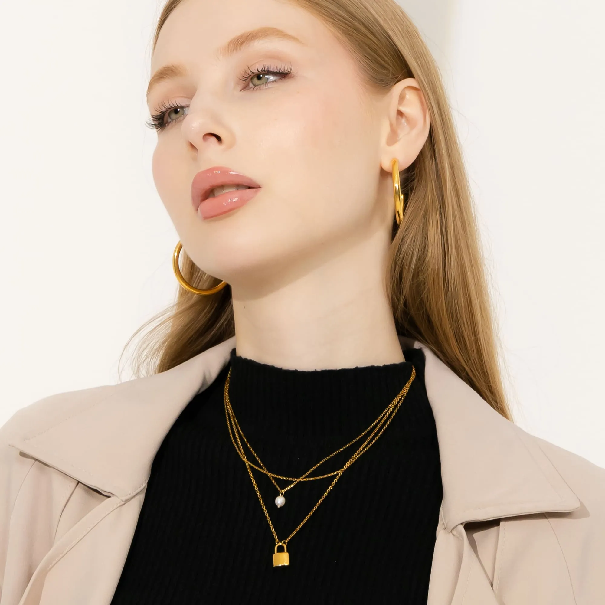 Dainty Lock & Pearl Necklace