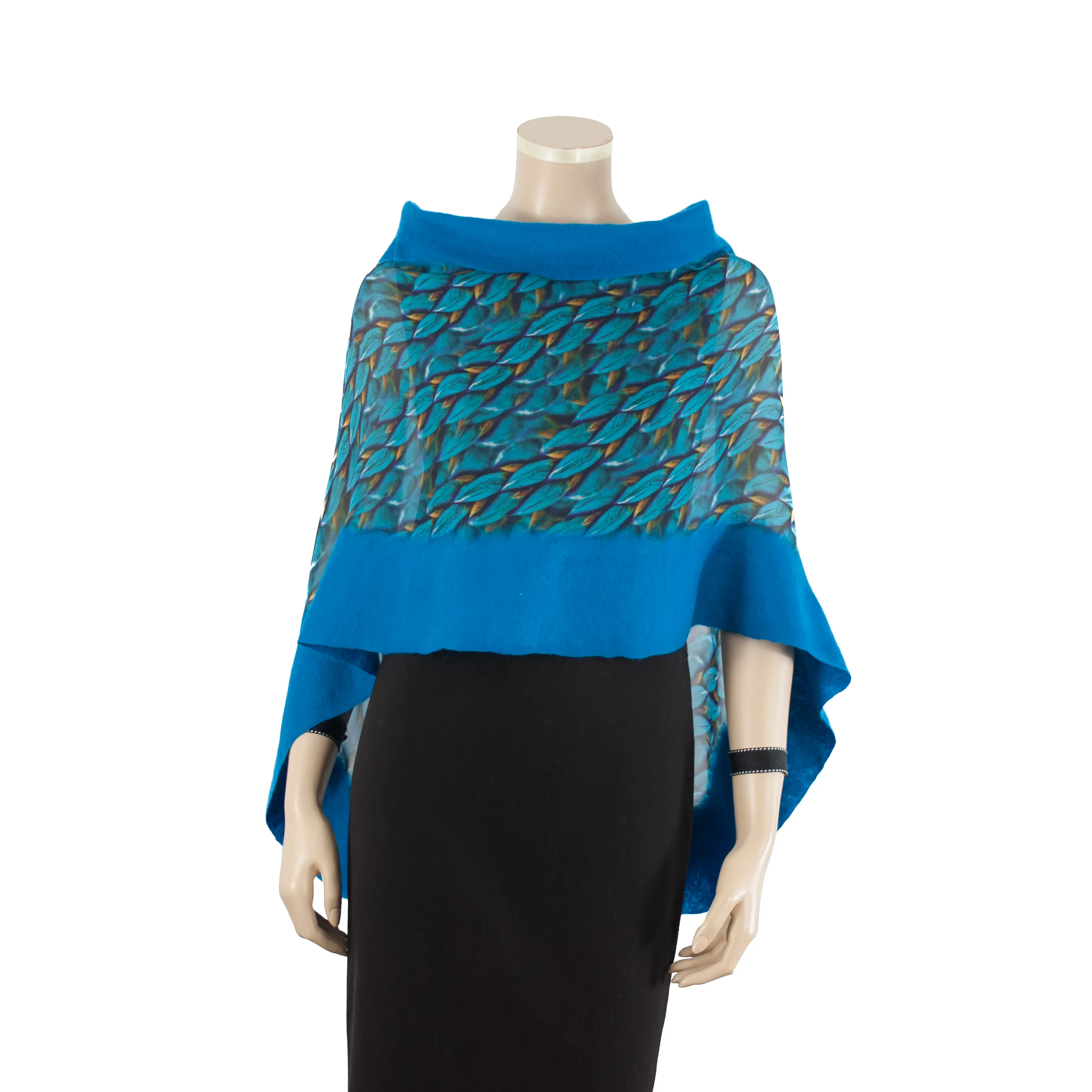 Linked turquoise scarf #148-74