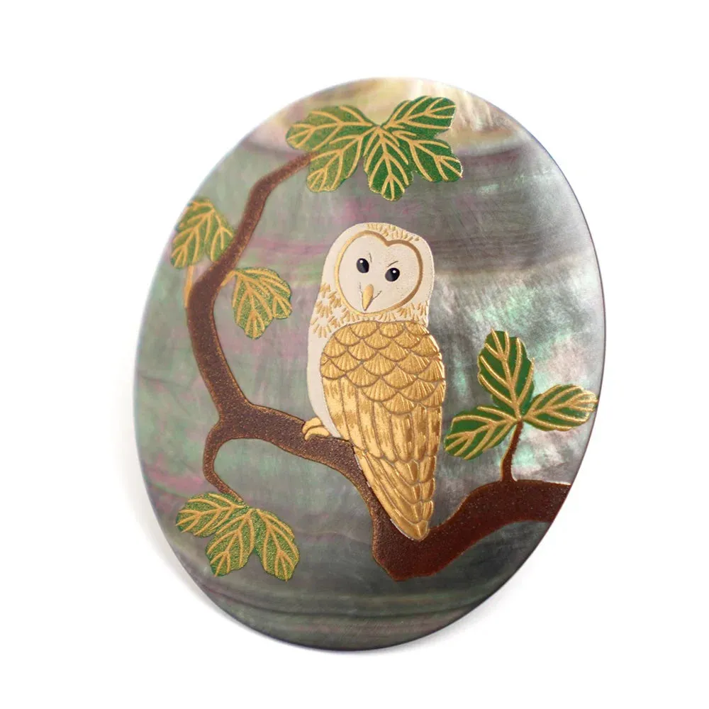 Maki-e Urushi Lacquer Brooch - Black Lip Oyster Pearl Shell / Barn Owl -, Traditional Japanese Urushi Lacquer Jewelry