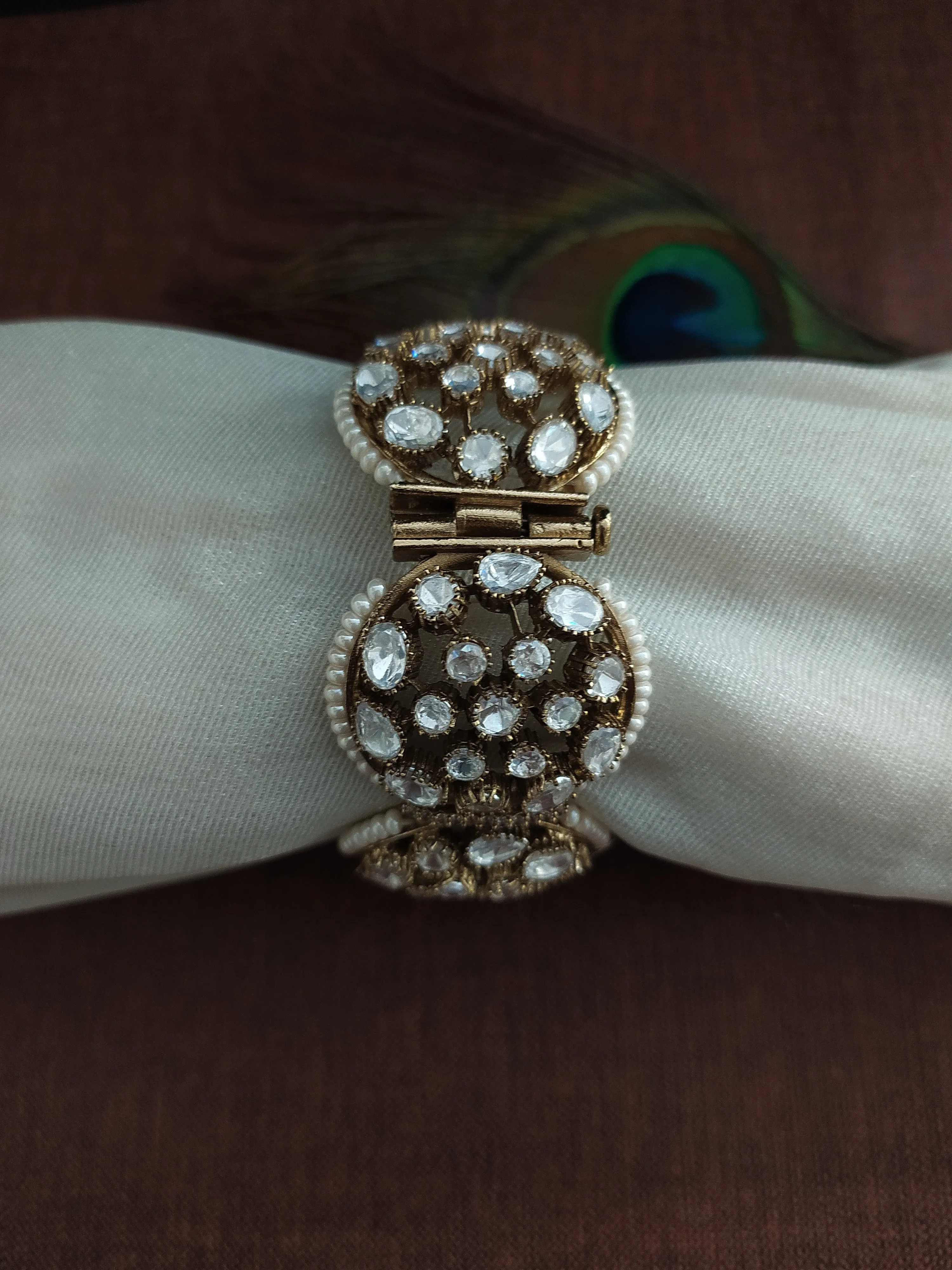 Openable Moissanite Stones Victorian Bangles